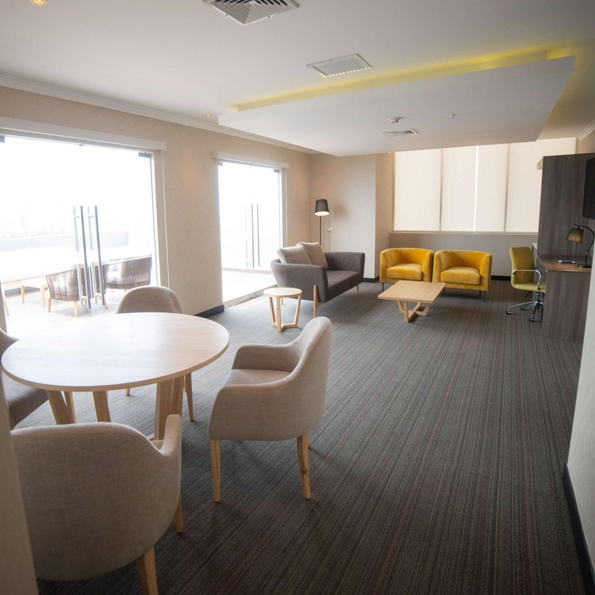 Doubletree By Hilton Trujillo Ξενοδοχείο Encalada Εξωτερικό φωτογραφία